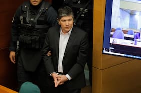 Capítulo 103 | Desde la Redacción: Monsalve llegó esposado a formalización por violación y abuso sexual