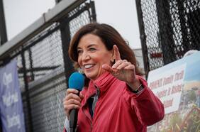 Kathy Hochul, la primera gobernadora de Nueva York
