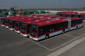 BYD, Foton, Mercedes-Benz, Scania y Volvo: Contraloría toma razón de la próxima flota de 2.030 buses Red