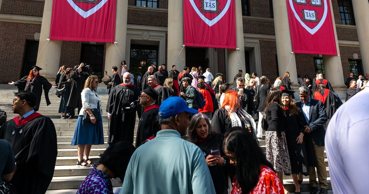 El asedio de Trump a Harvard y Columbia: una batalla que trasciende la academia