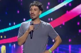 “¡Ley de incendios ahora!”: la rutina de Diego Urrutia que incluyó elogios a Naya Fácil y dardos a Cathy Barriga y Camila Polizzi