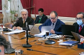 “Es insuficiente respecto de los parlamentarios”: los dardos de los secretarios generales del Congreso al proyecto antidrogas de Kast