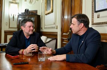 Delegado Codina se reúne con gobernador Orrego y acuerdan colaborar en recuperación de barrio Mapocho-La Chimba