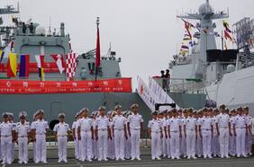 China y Rusia desarrollan ejercicios navales en el mar de Japón