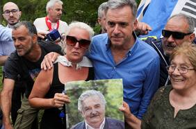 Columna de Mauro Casa: ¿Por qué ganó el Frente Amplio en Uruguay?