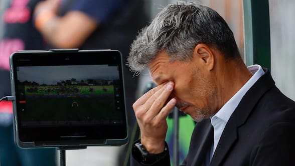 El debut de Colo Colo agota la paciencia alba con Fernando Ortiz: “Con lo que ha mostrado, su continuidad está en duda”