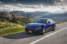 Maserati entra a la electrificación en Chile con el Ghibli Hybrid