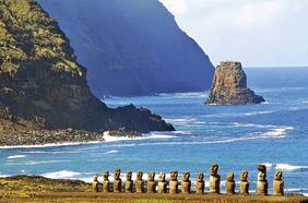 Gobierno tramita vuelo humanitario para 210 personas varadas en Rapa Nui