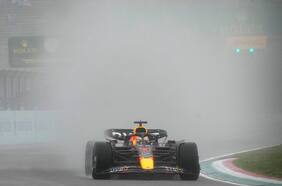 Fórmula Uno: bajo el diluvio de Imola, Max Verstappen consigue su primera pole del año