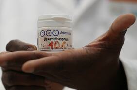 Dexametasona es el fármaco más efectivo para combatir el Covid-19; la hidroxicloroquina promocionada por Trump ya es historia y la inmunidad dura muy poco: tres cosas que aprendimos del coronavirus esta semana