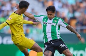 Todo mal para el Betis de Manuel Pellegrini: empata ante un colista y pierde a su gran precio para el derbi ante Sevilla