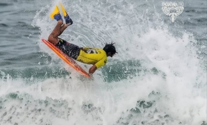 Matías Díaz toca la gloria en Brasil y gana el Itacoatiara Pro 2026