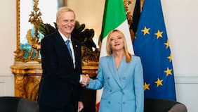“Italia y Chile son países amigos”: Giorgia Meloni felicita a Kast por su triunfo en las elecciones