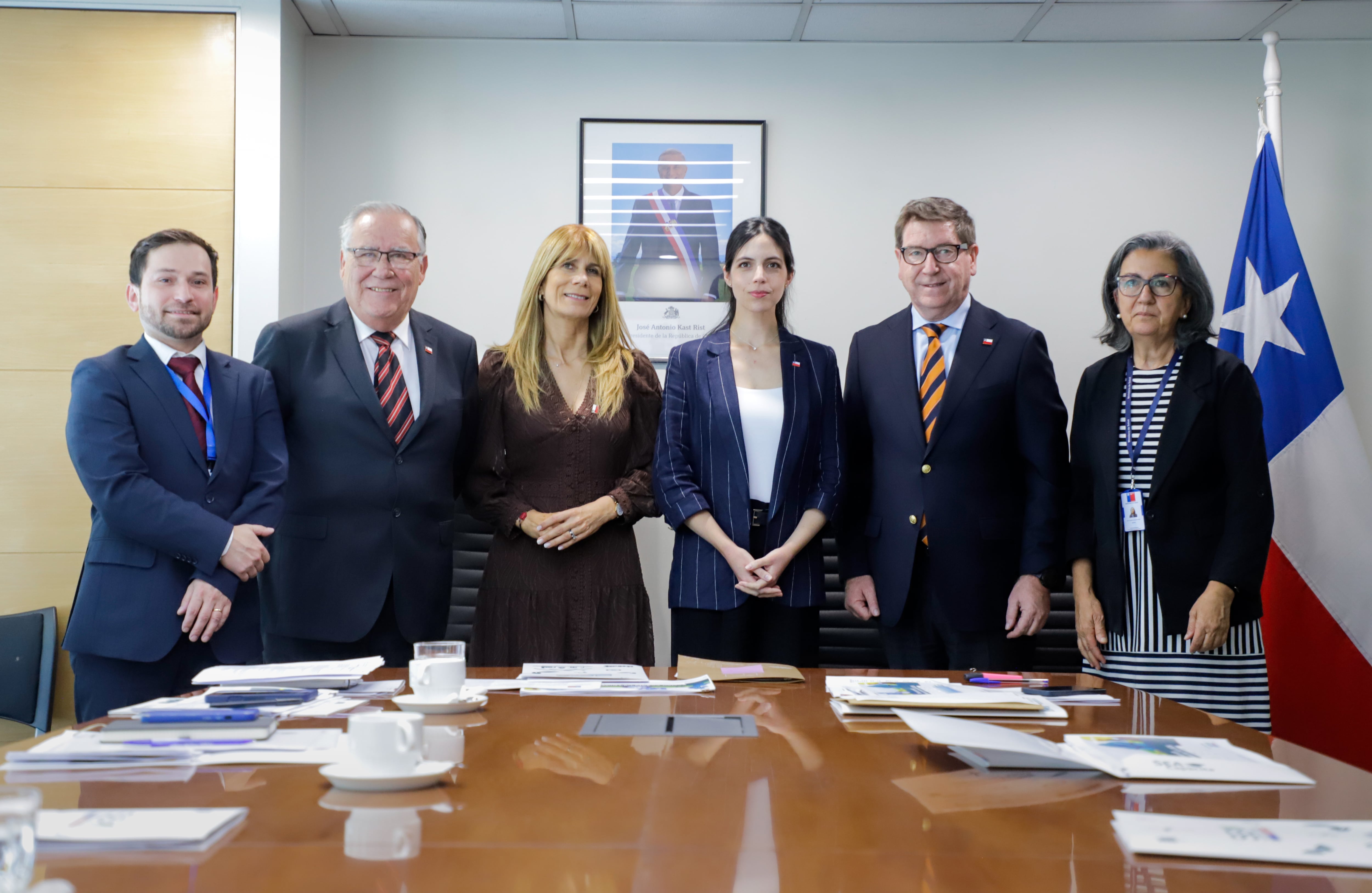 Comité de Ministros de Kast fija su séptima sesión y verá reclamaciones contra proyecto Kimal-Lo Aguirre y otro de Mataquitos
