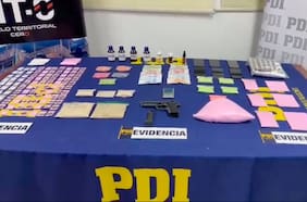 Prisión preventiva para ocho imputados por venta de drogas en Santiago: portaban más de 2,5 kg de ketamina y éxtasis