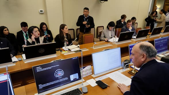 Gobierno afirma que existió apertura al diálogo en debate por proyecto que modifica al SAE pese a críticas de la oposición