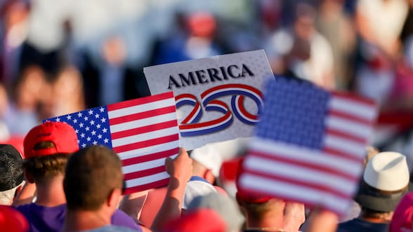 Celebración del 250º aniversario de EE.UU. se centra cada vez más en Trump y varios artistas abandonan concierto