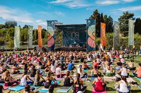 Wanderlust: el festival de yoga invita a una cita solidaria en el Jardín Botánico de Viña del Mar