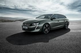 Peugeot da un golpe de elegancia en París con el 508 SW First Edition