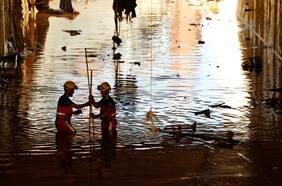 El Rey Carlos III envía sus condolencias a todas las familias devastadas por las inundaciones en España