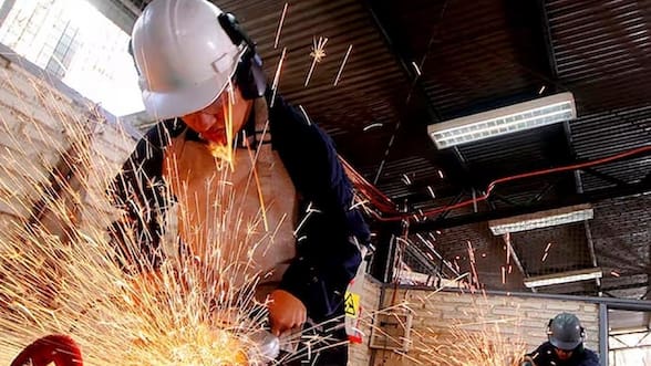 Expertos se suman a alerta del BC por crecimiento y prevén que el PIB podría volver a caer en el tercer trimestre