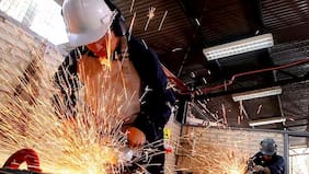 Economía repuntará en segundo semestre tras mejor Imacec de junio, pero proyecciones para el año se ajustan bajo 1,5%