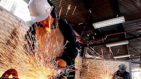 Economía chilena crece 2,5% en 2025 y gobierno de Boric cierra con alza promedio de 2%