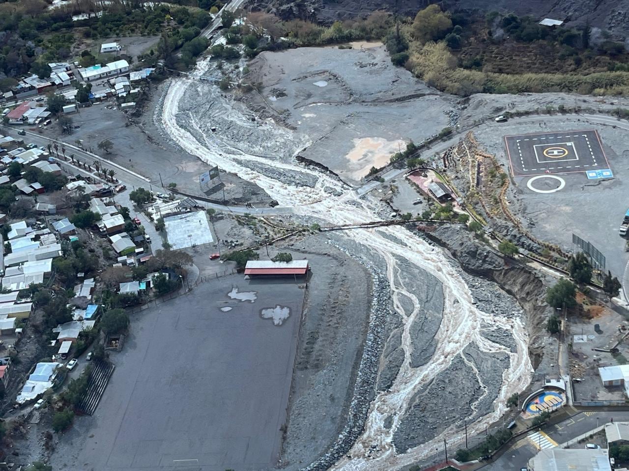 Jefe Defensa Nacional para Huasco sostiene que reposición de agua potable podría tardar dos semanas
