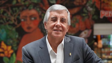 Sergio Lavandero, candidato a la rectoría de la Universidad de Chile: “Estamos ante una realidad distinta que exige una revisión del contrato con Azul Azul”