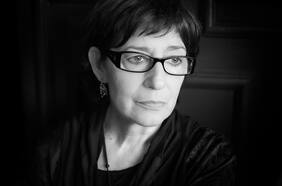 Olvido García Valdés, poeta española: “Los poemas son mecanismos verbales atravesados por la vida”