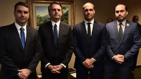 La masiva presencia de los Bolsonaro en las papeletas: 10 integrantes del clan participaron en las elecciones
