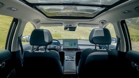 Zoom “tech” al nuevo Geely EX5 EM-i
