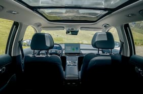 Zoom “tech” al nuevo Geely EX5 EM-i