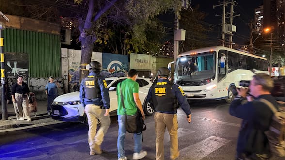 Controversia por expulsión de migrantes