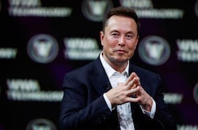 Grupo liderado por Elon Musk hace una oferta de 97.400 millones de dólares para controlar OpenAI