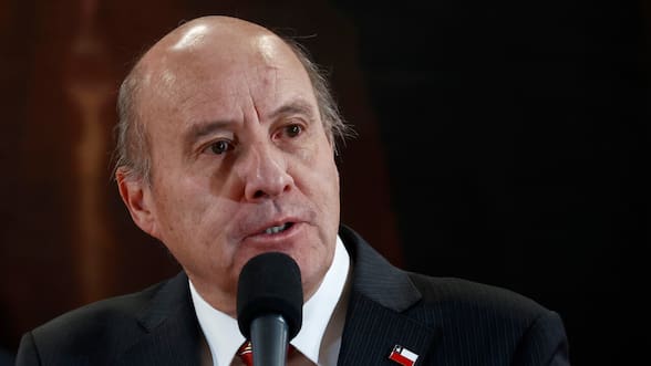 Quiroz revela en Comisión de Hacienda la meta de creación de empleo del gobierno de Kast