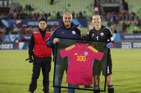 El homenaje a Christiane Endler desata una guerra entre la ANFP y Harold Mayne Nicholls en pleno Santiago 2023