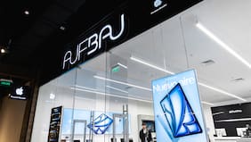 FNE aprueba sin condiciones compra de Sonda del negocio de distribución de productos Apple a su competidor Yáneken