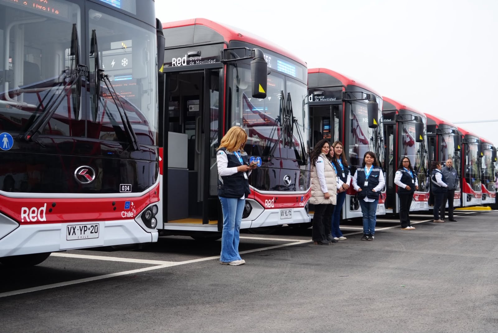 Con pago digital y tarifas de hasta $500: comienza a circular nueva flota de buses eléctricos de Red Movilidad en Ovalle