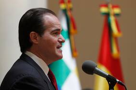 El presidente del Banco Interamericano de Desarrollo se enfrenta a una votación de destitución por acusaciones de mala conducta