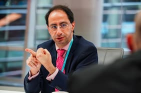 José Manuel Restrepo: el compañero de fórmula que modera la candidatura de Abelardo de la Espriella por la presidencia de Colombia