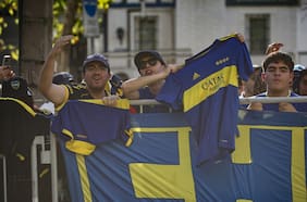 Hinchas chilenos de equipos extranjeros: el fenómeno que pone en jaque a los clubes nacionales