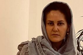 Sahraa Karimi: la historia de la cineasta afgana que retrató a su país y logró huir de los talibanes