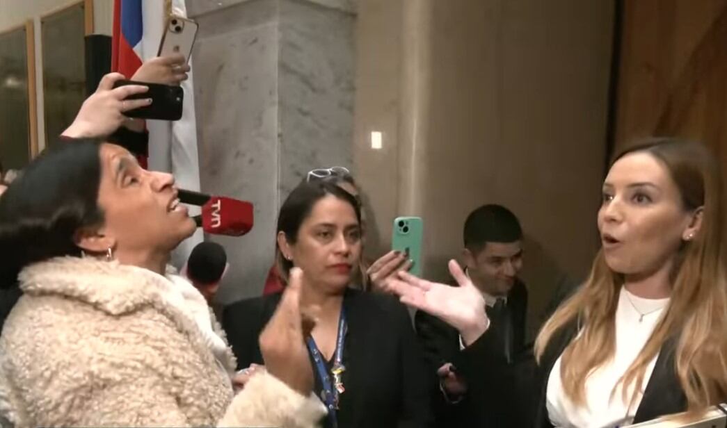 Mesa del Senado remite a Comisión de Ética enfrentamiento entre Fabiola Campillai y Camila Flores