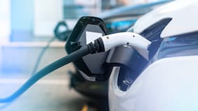 Ventas de autos de bajas emisiones siguen disparándose y se acercan a representar el 20% del total