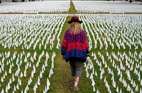 La esperanza de vida en EE.UU. se redujo en 1,5 años en 2020, la mayor disminución en generaciones