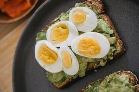 ¿Qué tan saludables son los huevos? Esto dice la ciencia