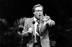 El televangelista Jimmy Swaggart, cuyo ministerio fue derribado por escándalos de prostitución, muere a los 90 años
