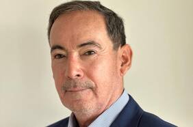 Ricardo Toro, exdirector de Onemi: “Es necesario mejorar la parte preventiva para que la población sepa qué hacer frente a un incendio”