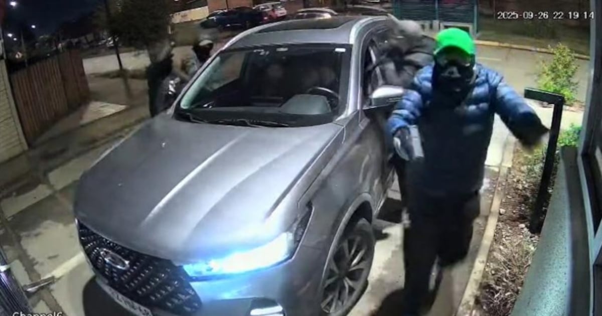 Violento portonazo en Lampa: vehículo fue encontrado abandonado en Quilicura